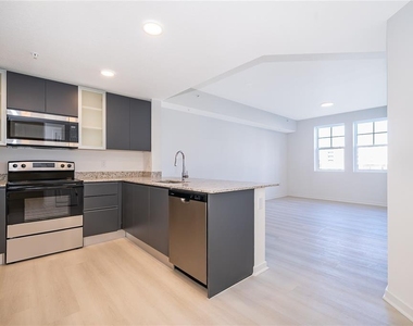 5579 Millenia Park Boulevard - Photo Thumbnail 2