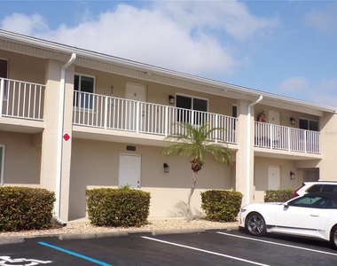 101 N Marion Court - Photo Thumbnail 72