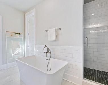 508 Laurel Park Drive - Photo Thumbnail 22