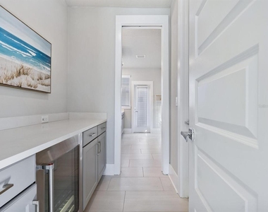 508 Laurel Park Drive - Photo Thumbnail 20