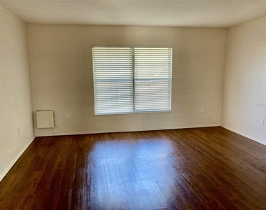5008 Manatee Avenue W - Photo Thumbnail 1