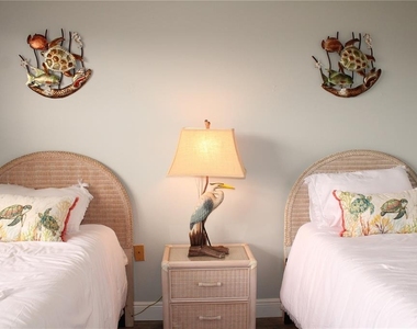 4240 Ironwood Circle - Photo Thumbnail 26