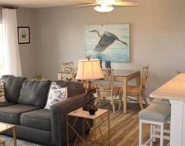 4240 Ironwood Circle - Photo Thumbnail 13