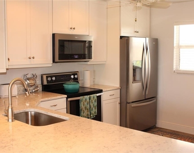 4240 Ironwood Circle - Photo Thumbnail 1