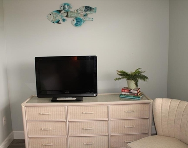 4240 Ironwood Circle - Photo Thumbnail 28