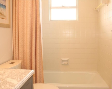 4240 Ironwood Circle - Photo Thumbnail 30