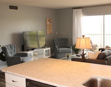 4240 Ironwood Circle - Photo Thumbnail 7