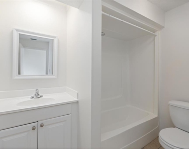 3569 Bee Ridge - Photo Thumbnail 19