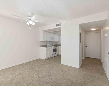 3569 Bee Ridge - Photo Thumbnail 7