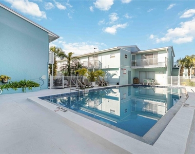 3569 Bee Ridge - Photo Thumbnail 28