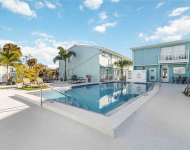 3569 Bee Ridge - Photo Thumbnail 26