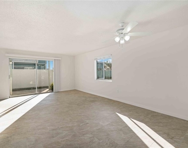 3569 Bee Ridge - Photo Thumbnail 4