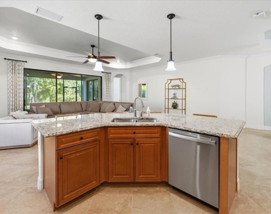 16717 Bwana Place - Photo Thumbnail 11