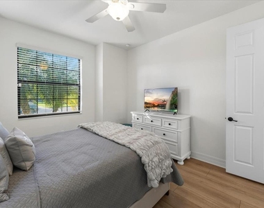16717 Bwana Place - Photo Thumbnail 31