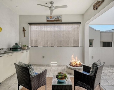 235 Cocoanut Avenue - Photo Thumbnail 38