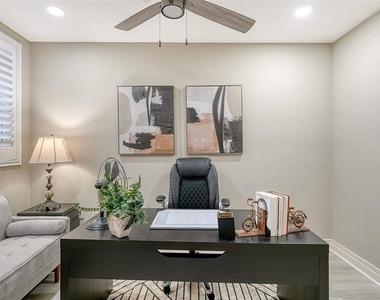 235 Cocoanut Avenue - Photo Thumbnail 34