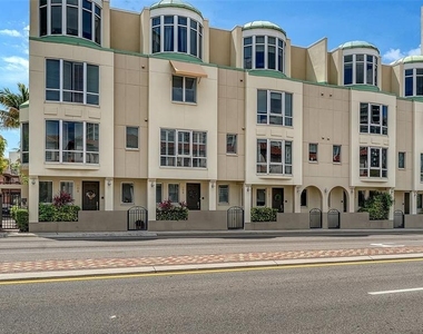 235 Cocoanut Avenue - Photo Thumbnail 1