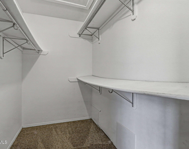 604 La Chapa Avenue - Photo Thumbnail 21