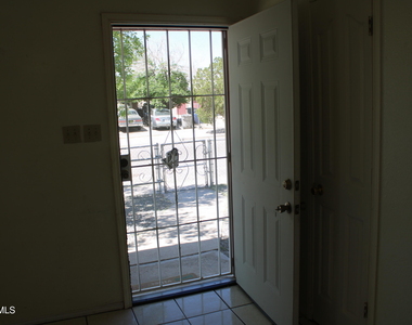 10736 Obsidian Street - Photo Thumbnail 1