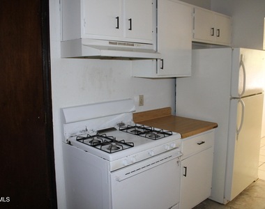 10736 Obsidian Street - Photo Thumbnail 5