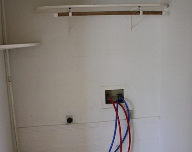 10736 Obsidian Street - Photo Thumbnail 17