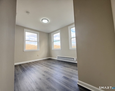3-5-7 Maple Street - Photo Thumbnail 13