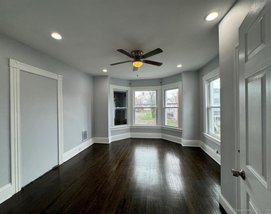 557 Colorado Avenue - Photo Thumbnail 7