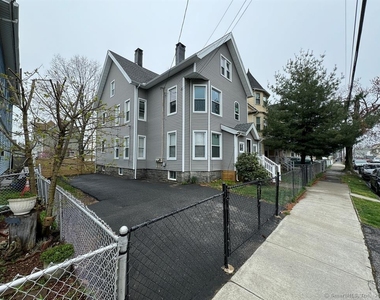 557 Colorado Avenue - Photo Thumbnail 1