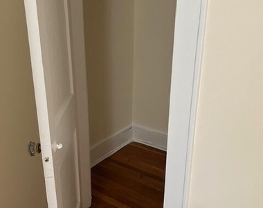 218 Bedford Street - Photo Thumbnail 8