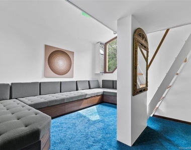 266 Everit Street - Photo Thumbnail 13