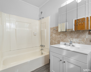 48 Anderson Street - Photo Thumbnail 20