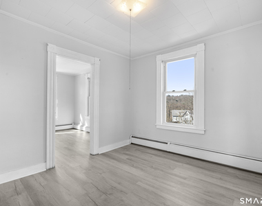 48 Anderson Street - Photo Thumbnail 15
