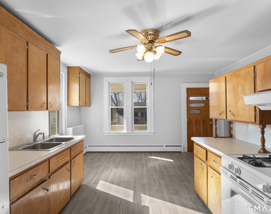 48 Anderson Street - Photo Thumbnail 1