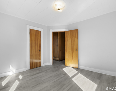 48 Anderson Street - Photo Thumbnail 10