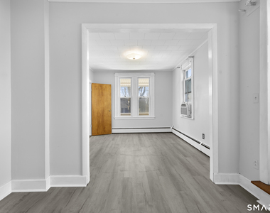 48 Anderson Street - Photo Thumbnail 16