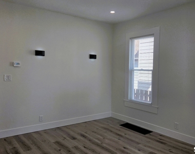 14 Meadow Street - Photo Thumbnail 7