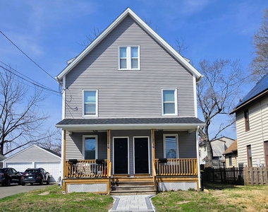 14 Meadow Street - Photo Thumbnail 1