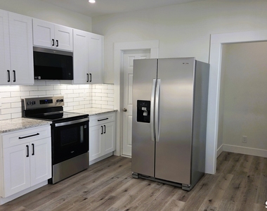 14 Meadow Street - Photo Thumbnail 4
