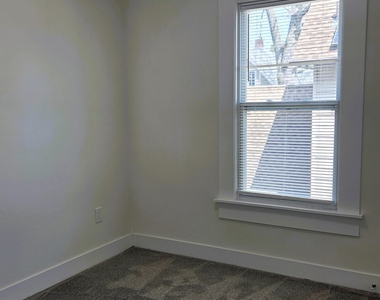 14 Meadow Street - Photo Thumbnail 11