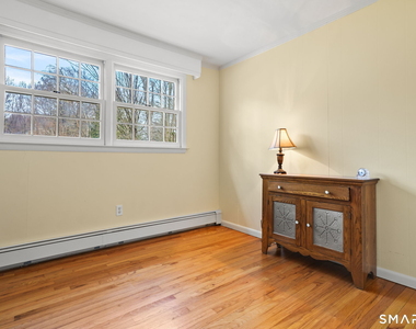 15 Flat Rock Drive - Photo Thumbnail 7