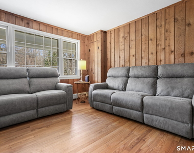 15 Flat Rock Drive - Photo Thumbnail 4