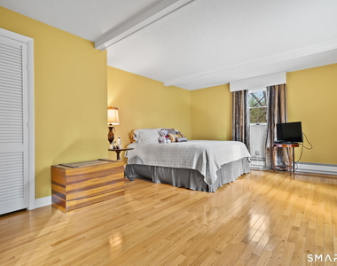 15 Flat Rock Drive - Photo Thumbnail 5