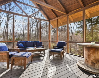 15 Flat Rock Drive - Photo Thumbnail 11