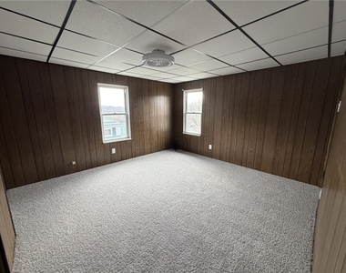 1154 Eisenhower Dr - Photo Thumbnail 34