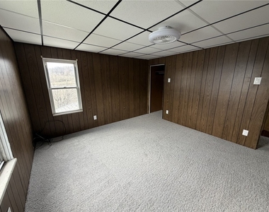 1154 Eisenhower Dr - Photo Thumbnail 28