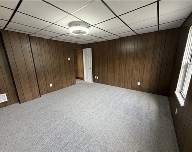 1154 Eisenhower Dr - Photo Thumbnail 32