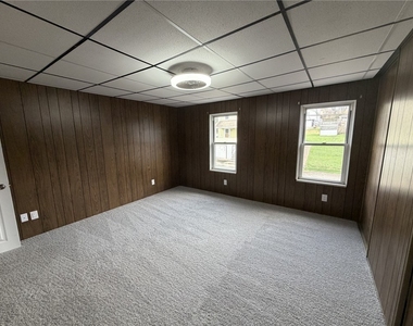 1154 Eisenhower Dr - Photo Thumbnail 27