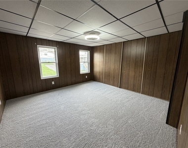 1154 Eisenhower Dr - Photo Thumbnail 31