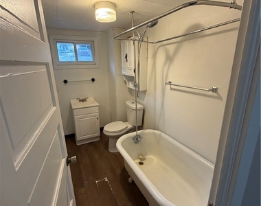 20 N Pine St - Photo Thumbnail 4