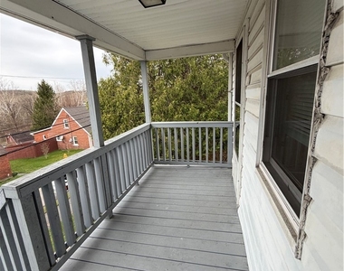 20 N Pine St - Photo Thumbnail 1